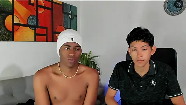 Snapshot of CrissBrownxxx chatting on 09.15.25 CrissBrownxxx online show from 09.15.25