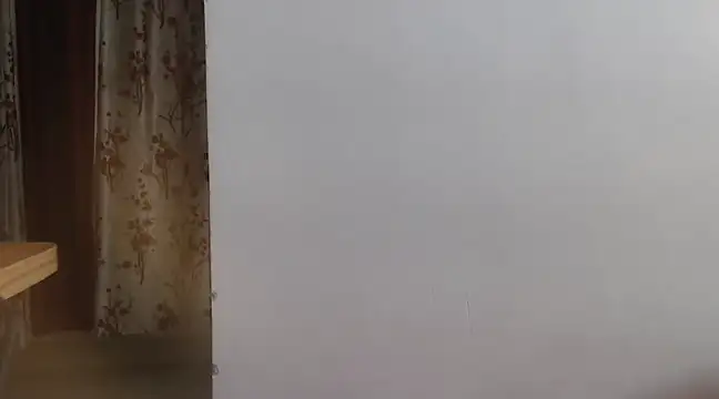 Snapshot of aliyadsouza chatting on 12.17.24 aliyadsouza online show from 12.17.24