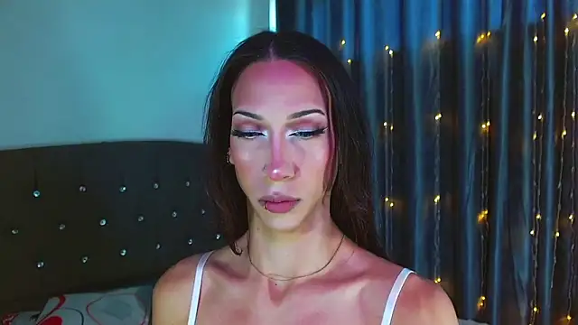 Kenisha Sweet online show from 02.05.26