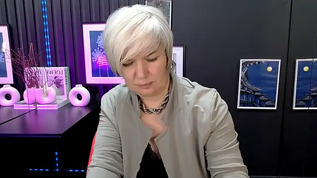 CarmenSoft online show from 05.04.26