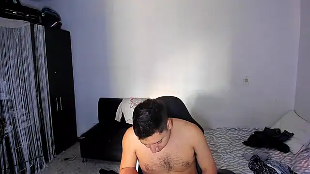 Snapshot of ares_sexxx chatting on 06.16.26 ares sexxx online show from 06.16.26