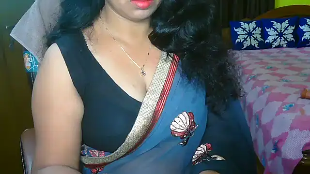 Snapshot of Anushka_21 chatting on 12.23.24 Anushka 21 online show from 12.23.24