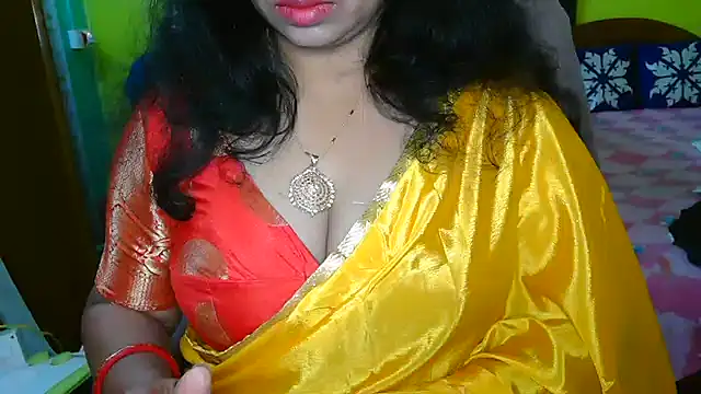 Snapshot of Anushka_21 chatting on 12.29.24 Anushka 21 online show from 12.29.24