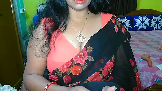 Snapshot of Anushka_21 chatting on 01.06.25 Anushka 21 online show from 01.06.25