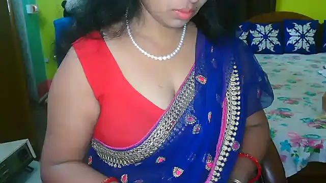 Snapshot of Anushka_21 chatting on 02.13.25 Anushka 21 online show from 02.13.25