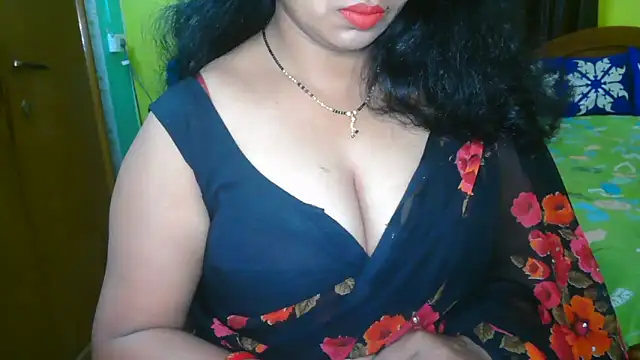 Snapshot of Anushka_21 chatting on 03.18.25 Anushka 21 online show from 03.18.25