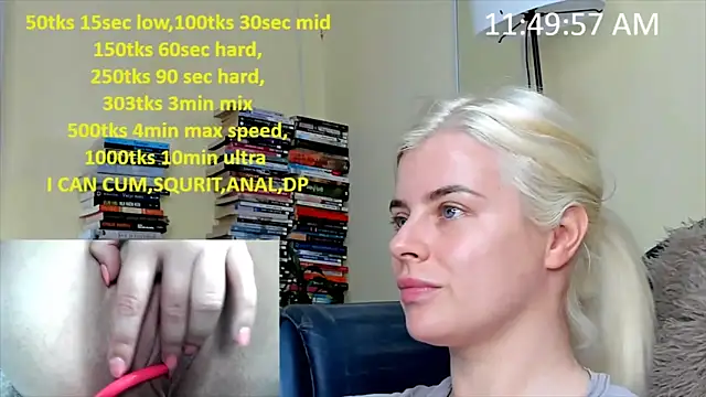 Snapshot of queenofthenighttt chatting on 03.18.26 queenofthenighttt online show from 03.18.26