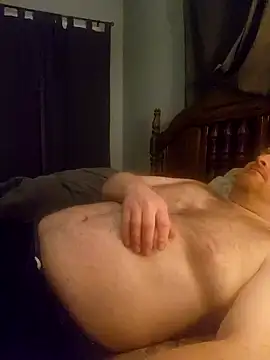 Snapshot of Rubisco90 chatting on 12.14.24 Rubisco90 online show from 12.14.24