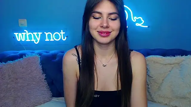 ViollinaLove online show from 02.18.25