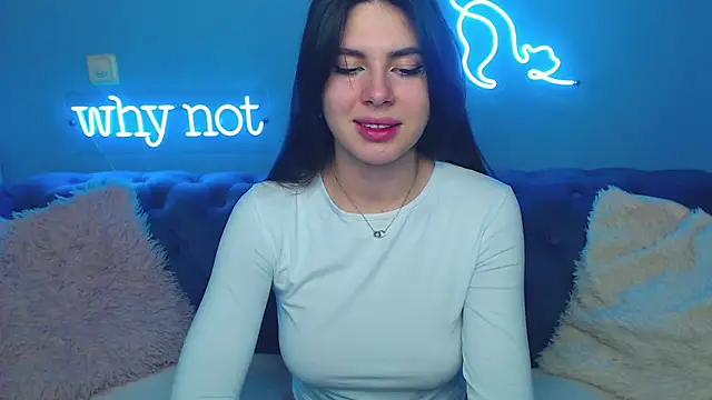 ViollinaLove online show from 02.22.25