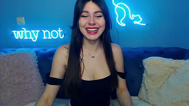 ViollinaLove online show from 02.28.25