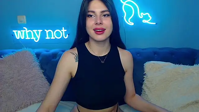 ViollinaLove online show from 03.17.25