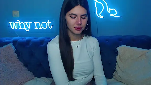 ViollinaLove online show from 09.29.25