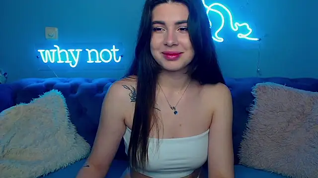 ViollinaLove online show from 02.14.26