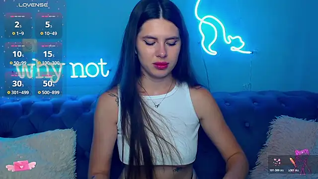 Snapshot of ViollinaLove chatting on 07.19.26 ViollinaLove online show from 07.19.26