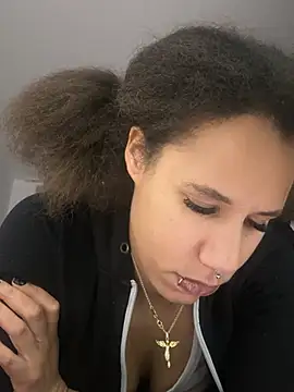 AaliyahHarris online show from 01.29.25