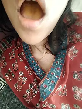 Lavanya Shah online show from 04.04.26