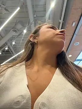 Hall 16 online show from 11.26.25