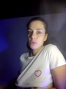 Snapshot of waspy chatting on 02.10.25 waspy online show from 02.10.25