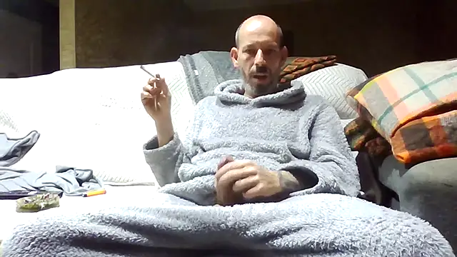 Snapshot of 207RCCam chatting on 11.16.25 207RCCam online show from 11.16.25