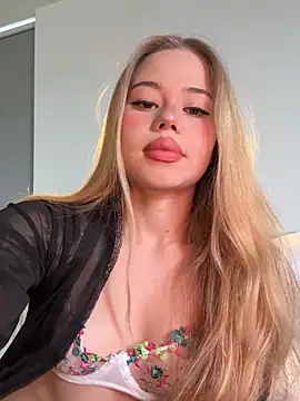 curchez  online show from 03.06.26