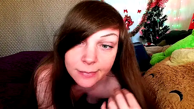 Snapshot of GamerGirlRoxyAndLee chatting on 12.24.24 GamerGirlRoxyAndLee online show from 12.24.24
