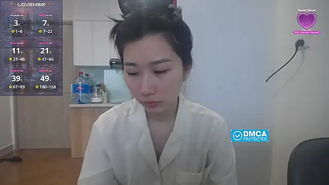 Snapshot of Asiagirll chatting on 12.19.25 Asiagirll online show from 12.19.25