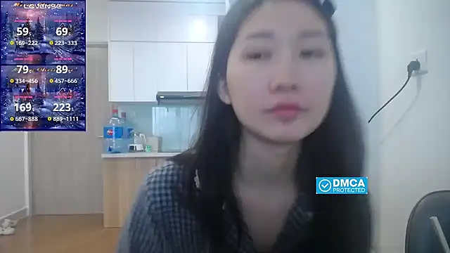 Snapshot of Asiagirll chatting on 01.12.26 Asiagirll online show from 01.12.26