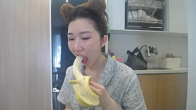 Asiagirll online show from 06.04.26