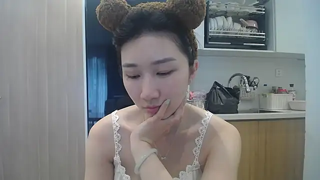 Snapshot of Asiagirll chatting on 07.03.26 Asiagirll online show from 07.03.26