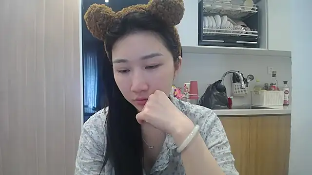 Snapshot of Asiagirll chatting on 07.07.26 Asiagirll online show from 07.07.26