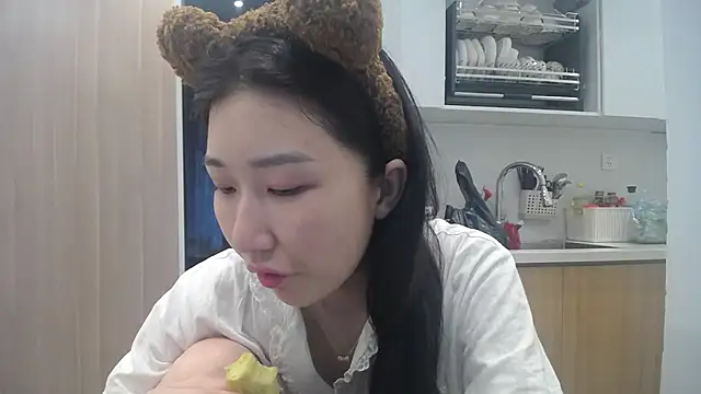 Snapshot of Asiagirll chatting on 07.09.26 Asiagirll online show from 07.09.26