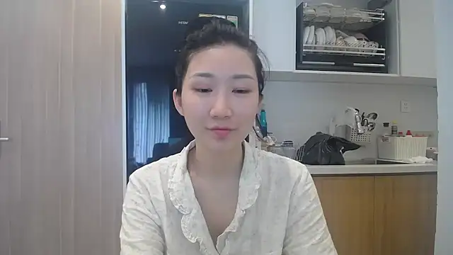 Snapshot of Asiagirll chatting on 07.21.26 Asiagirll online show from 07.21.26