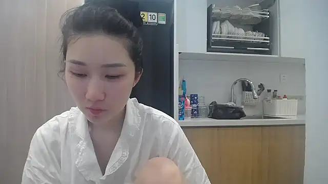 Snapshot of Asiagirll chatting on 07.25.26 Asiagirll online show from 07.25.26