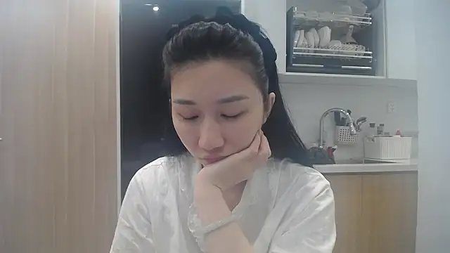 Snapshot of Asiagirll chatting on 07.28.26 Asiagirll online show from 07.28.26