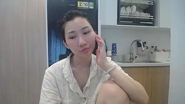 Snapshot of Asiagirll chatting on 07.30.26 Asiagirll online show from 07.30.26