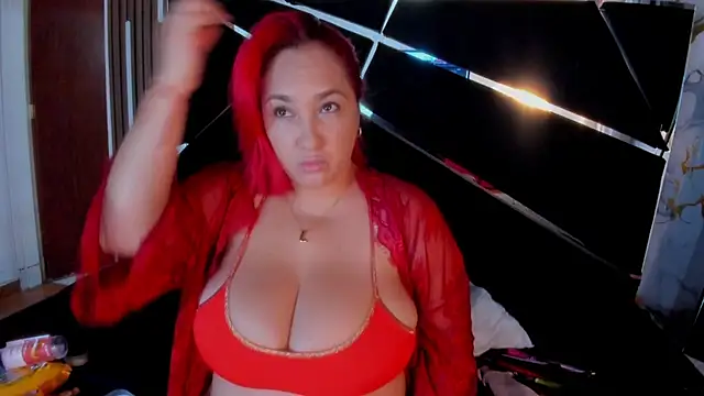 Eva MilfF online show from 12.20.25