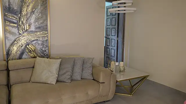 Snapshot of AbellaCroft chatting on 03.04.26 AbellaCroft online show from 03.04.26