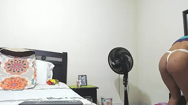 Snapshot of mara2020_69 chatting on 03.03.25 mara2020 69 online show from 03.03.25