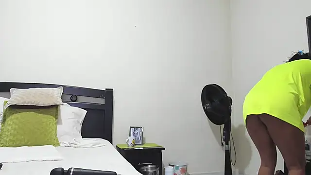 Snapshot of mara2020_69 chatting on 03.13.25 mara2020 69 online show from 03.13.25