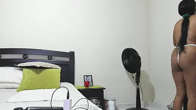 Snapshot of mara2020_69 chatting on 03.21.25 mara2020 69 online show from 03.21.25