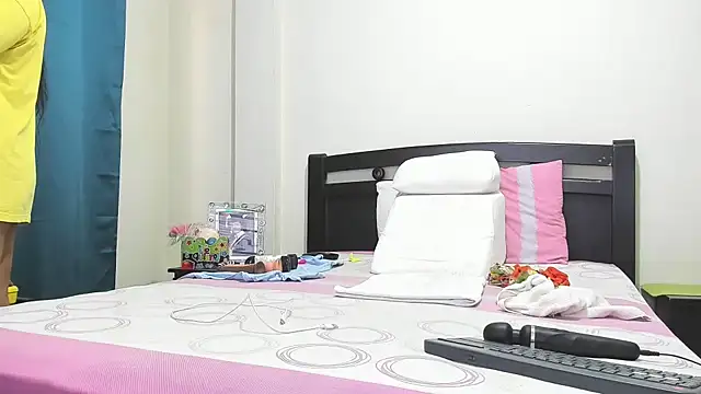 Snapshot of mara2020_69 chatting on 09.23.25 mara2020 69 online show from 09.23.25