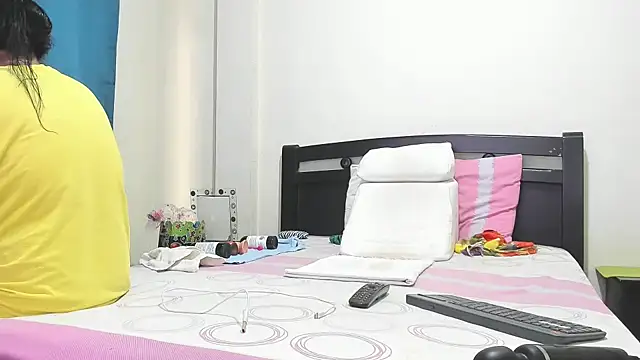 Snapshot of mara2020_69 chatting on 10.08.25 mara2020 69 online show from 10.08.25