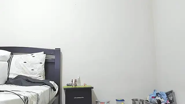 Snapshot of mara2020_69 chatting on 01.14.26 mara2020 69 online show from 01.14.26