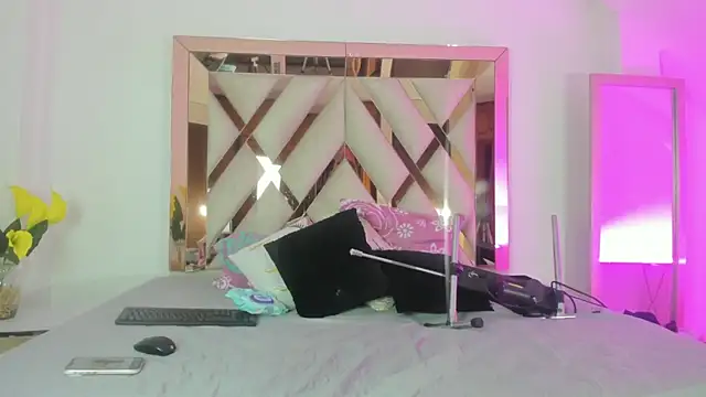 elena mature online show from 03.20.26