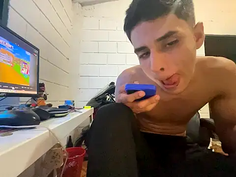 Max TheHorseDick online show from 10.23.25