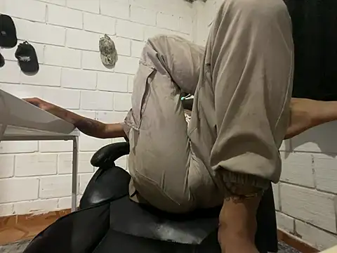 Max TheHorseDick online show from 06.20.26