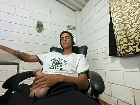 Max TheHorseDick online show from 07.23.26