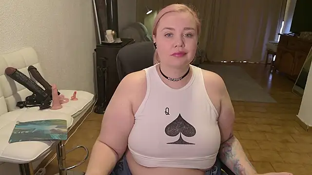 MargotGrey online show from 11.30.25