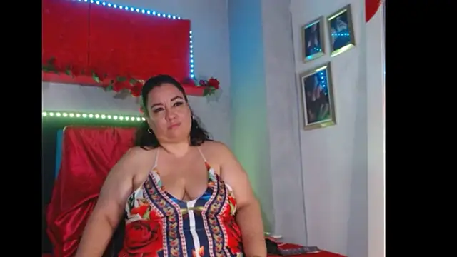 Snapshot of -helen chatting on 01.09.25 -helen online show from 01.09.25